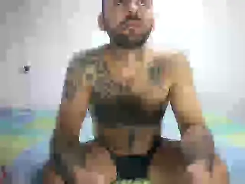 Snapshot of TeddyGominola_ chatting on February 3, 3:06 pm TeddyGominola online show from February 3, 3:06 pm