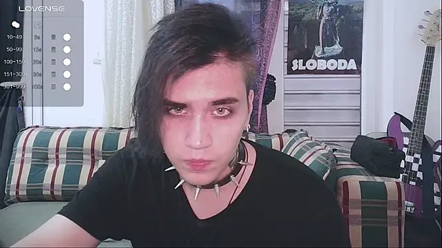 Snapshot of sademobeer chatting on September 10, 8:02 am sademobeer online show from September 10, 8:02 am