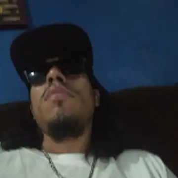 AlexAlejandro13 online show from April 23, 9:17 pm