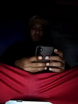 AlexAlejandro13 online show from February 26, 4:36 am