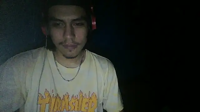 AlexAlejandro13 online show from September 23, 7:18 am