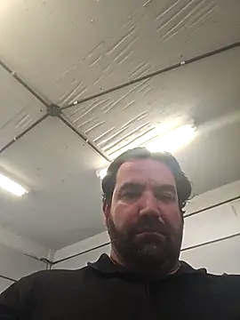 Snapshot of MysterBearMG chatting on December 2, 3:45 pm MysterBearMG online show from December 2, 3:45 pm