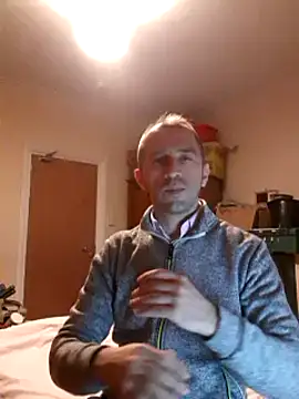 Snapshot of theSmallest-dick chatting on January 13, 11:49 pm theSmallest-dick online show from January 13, 11:49 pm