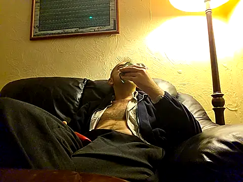 Snapshot of theSmallest-dick chatting on September 10, 1:26 am theSmallest-dick online show from September 10, 1:26 am