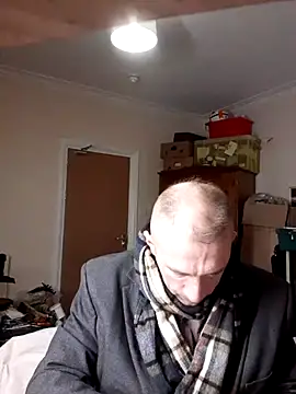 Snapshot of theSmallest-dick chatting on December 3, 3:11 pm theSmallest-dick online show from December 3, 3:11 pm