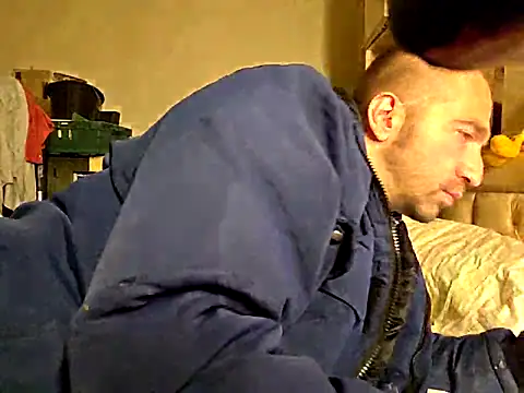 Snapshot of theSmallest-dick chatting on September 22, 12:55 am theSmallest-dick online show from September 22, 12:55 am