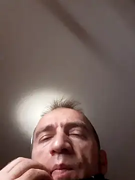 Snapshot of theSmallest-dick chatting on December 15, 5:10 pm theSmallest-dick online show from December 15, 5:10 pm