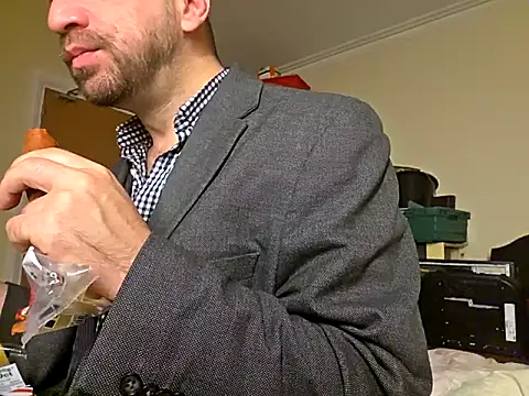 Snapshot of theSmallest-dick chatting on October 7, 5:22 am theSmallest-dick online show from October 7, 5:22 am