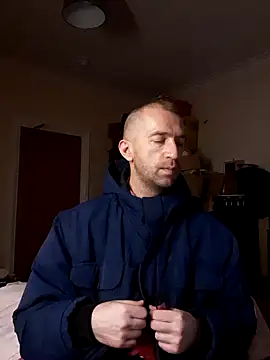 Snapshot of theSmallest-dick chatting on January 2, 7:18 pm theSmallest-dick online show from January 2, 7:18 pm