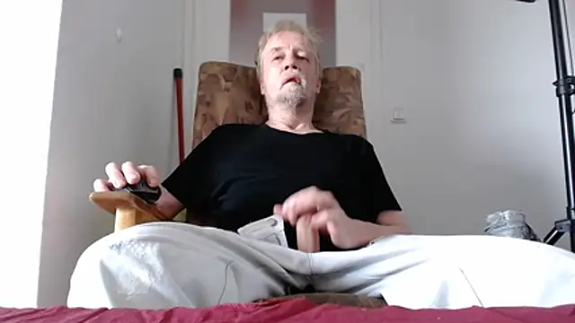 Cordt27 online show from June 22, 4:11 pm