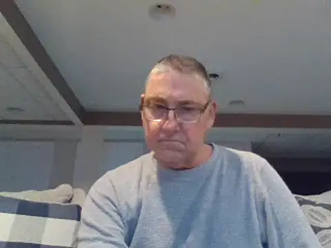 Snapshot of takeitall101 chatting on January 12, 9:51 pm takeitall101 online show from January 12, 9:51 pm