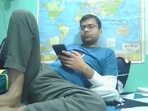 Desiboi4u online show from November 18, 2:54 pm