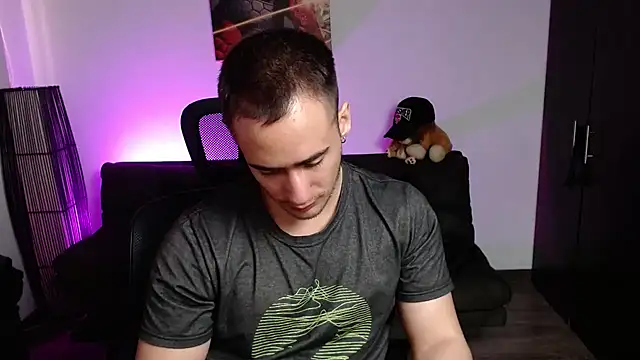 AlexRivera6 online show from January 20, 10:48 pm