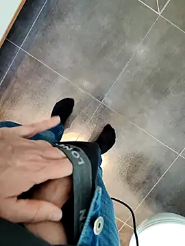 Boring one online show from April 21, 2:23 pm