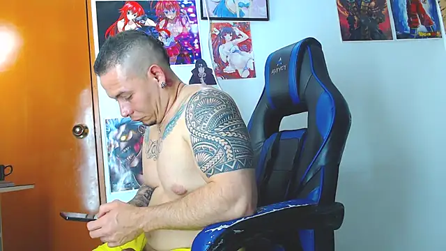 Snapshot of jakson_hot chatting on October 3, 8:14 pm jakson hot online show from October 3, 8:14 pm