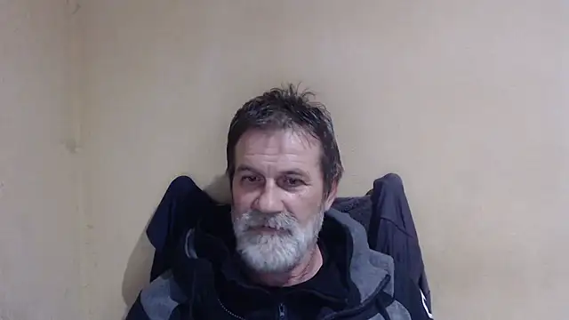 Snapshot of AlexNudo chatting on October 13, 5:30 pm AlexNudo online show from October 13, 5:30 pm