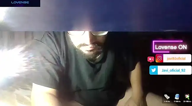 Snapshot of Javi_92 chatting on January 26, 4:51 am Javi 92 online show from January 26, 4:51 am