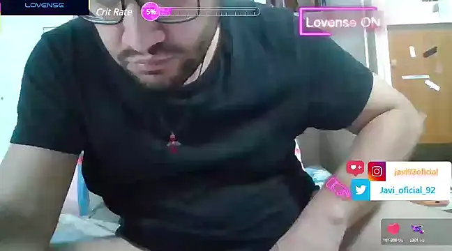 Snapshot of Javi_92 chatting on March 3, 6:07 pm Javi 92 online show from March 3, 6:07 pm