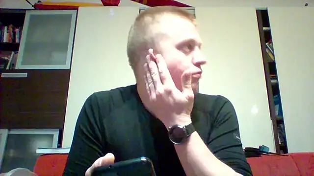 Snapshot of Matttthees chatting on October 16, 4:26 pm Matttthees online show from October 16, 4:26 pm