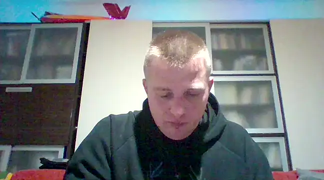 Snapshot of Matttthees chatting on January 21, 12:36 am Matttthees online show from January 21, 12:36 am