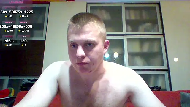 Snapshot of Matttthees chatting on January 26, 2:45 am Matttthees online show from January 26, 2:45 am