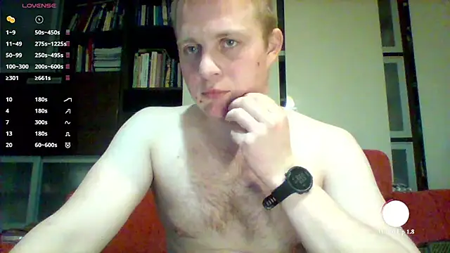 Snapshot of Matttthees chatting on December 6, 11:03 pm Matttthees online show from December 6, 11:03 pm