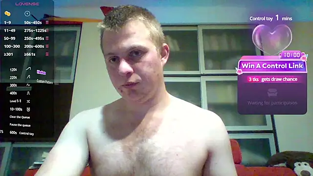 Snapshot of Matttthees chatting on December 12, 5:59 pm Matttthees online show from December 12, 5:59 pm