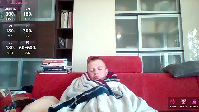 Snapshot of Matttthees chatting on March 22, 6:43 am Matttthees online show from March 22, 6:43 am