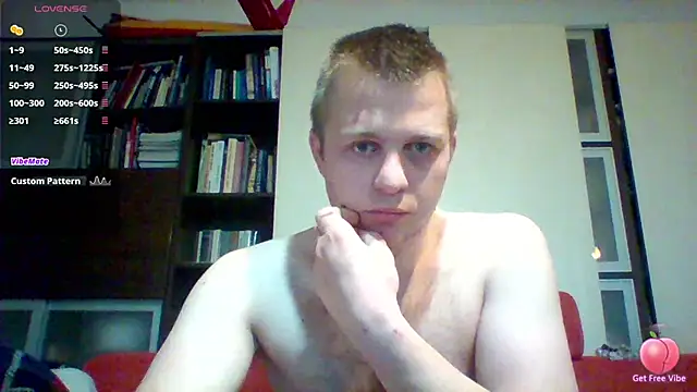 Snapshot of Matttthees chatting on December 8, 3:56 pm Matttthees online show from December 8, 3:56 pm