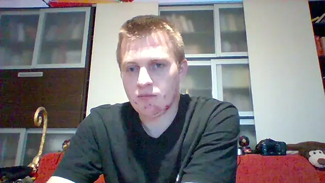 Snapshot of Matttthees chatting on December 19, 2:01 am Matttthees online show from December 19, 2:01 am