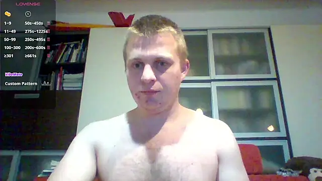 Snapshot of Matttthees chatting on December 9, 2:56 am Matttthees online show from December 9, 2:56 am
