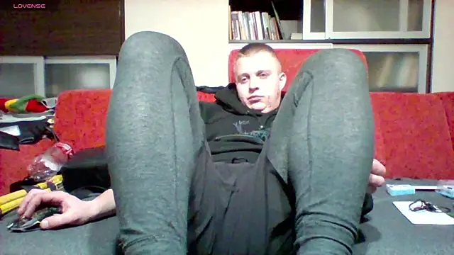 Snapshot of Matttthees chatting on January 15, 2:49 am Matttthees online show from January 15, 2:49 am