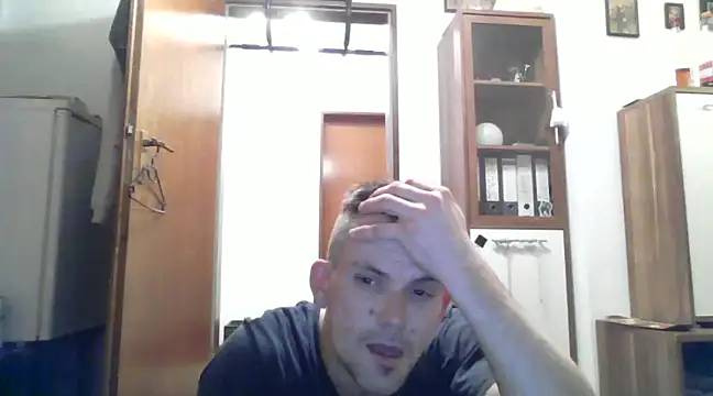 Snapshot of Cambitchboy chatting on January 12, 2:45 am Cambitchboy online show from January 12, 2:45 am