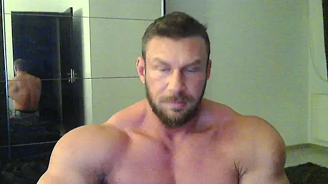 muscularkevin online show from March 12, 4:51 am