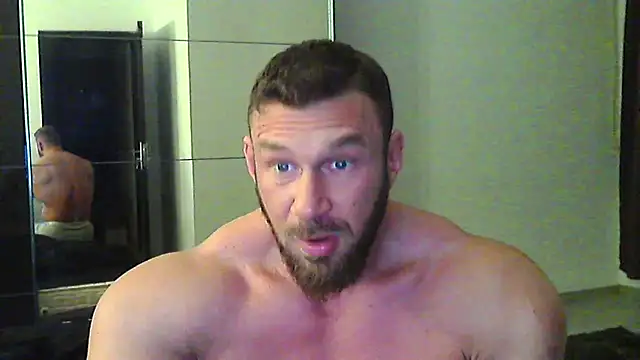 muscularkevin online show from March 4, 4:30 am