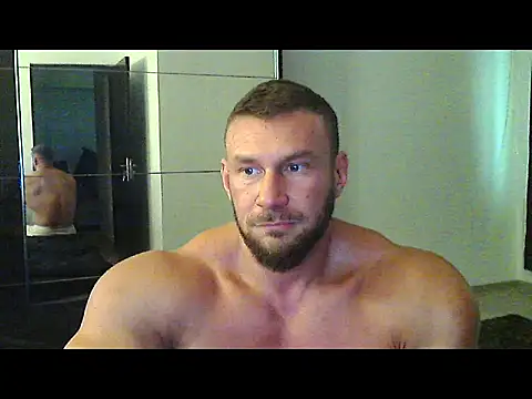 muscularkevin online show from September 21, 2:06 pm