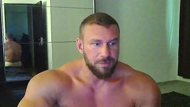muscularkevin online show from July 8, 1:26 pm