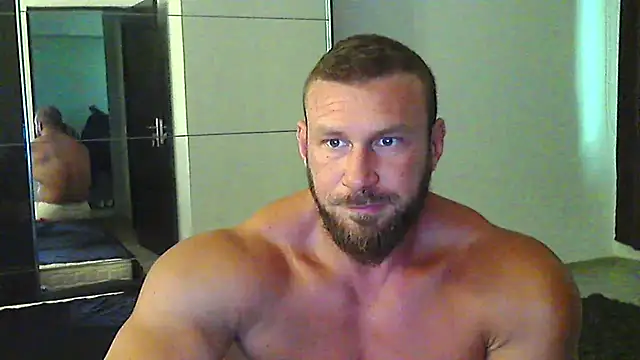 muscularkevin online show from June 27, 1:17 pm