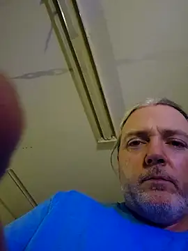 Hotredheadandtoungelasher online show from April 23, 3:00 am