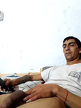 Elverguditojaja online show from July 26, 3:53 pm