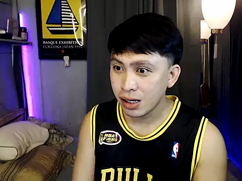 princeJayX online show from April 20, 11:24 am