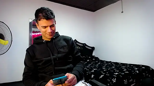 Deiby casas online show from January 27, 5:03 am