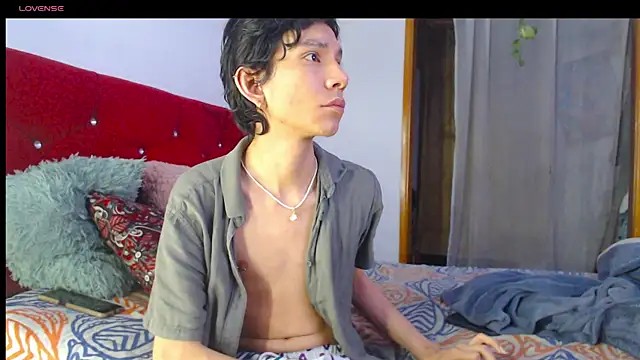 LAICK 01 online show from April 24, 8:38 am