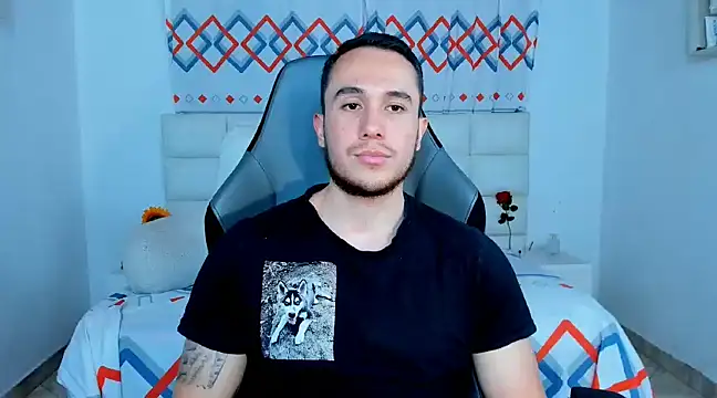 Snapshot of juan__jimenez chatting on December 15, 10:37 pm juan jimenez online show from December 15, 10:37 pm