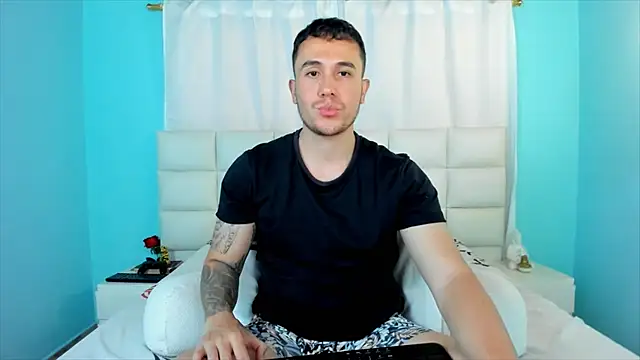 Snapshot of juan__jimenez chatting on September 8, 10:09 pm juan jimenez online show from September 8, 10:09 pm