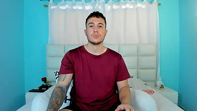Snapshot of juan__jimenez chatting on September 15, 7:26 pm juan jimenez online show from September 15, 7:26 pm