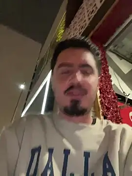 Bbyboyivan online show from December 28, 5:23 am