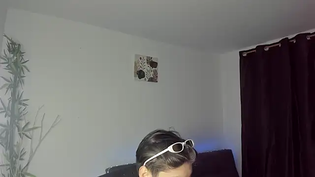 Snapshot of Giordano_Russo chatting on December 12, 4:37 am Giordano Russo online show from December 12, 4:37 am