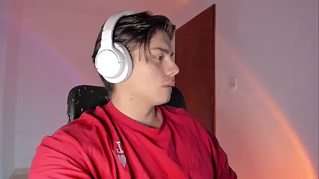 Giordano Russo online show from March 16, 2:07 am