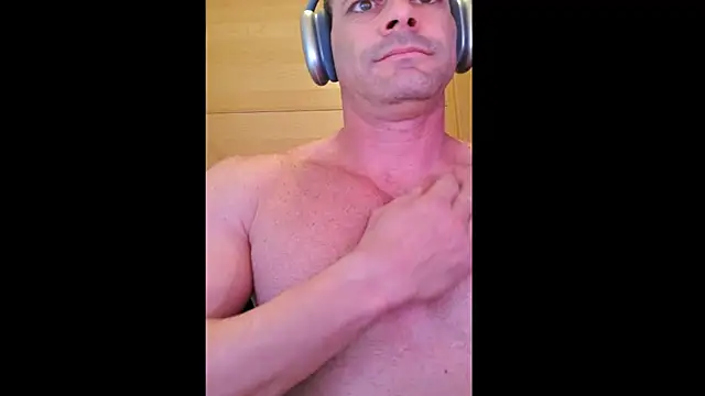 pablodavid15 online show from October 20, 2:54 pm